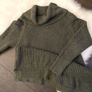 a new day - Turtle Neck Knitted Sweater - Green - XL